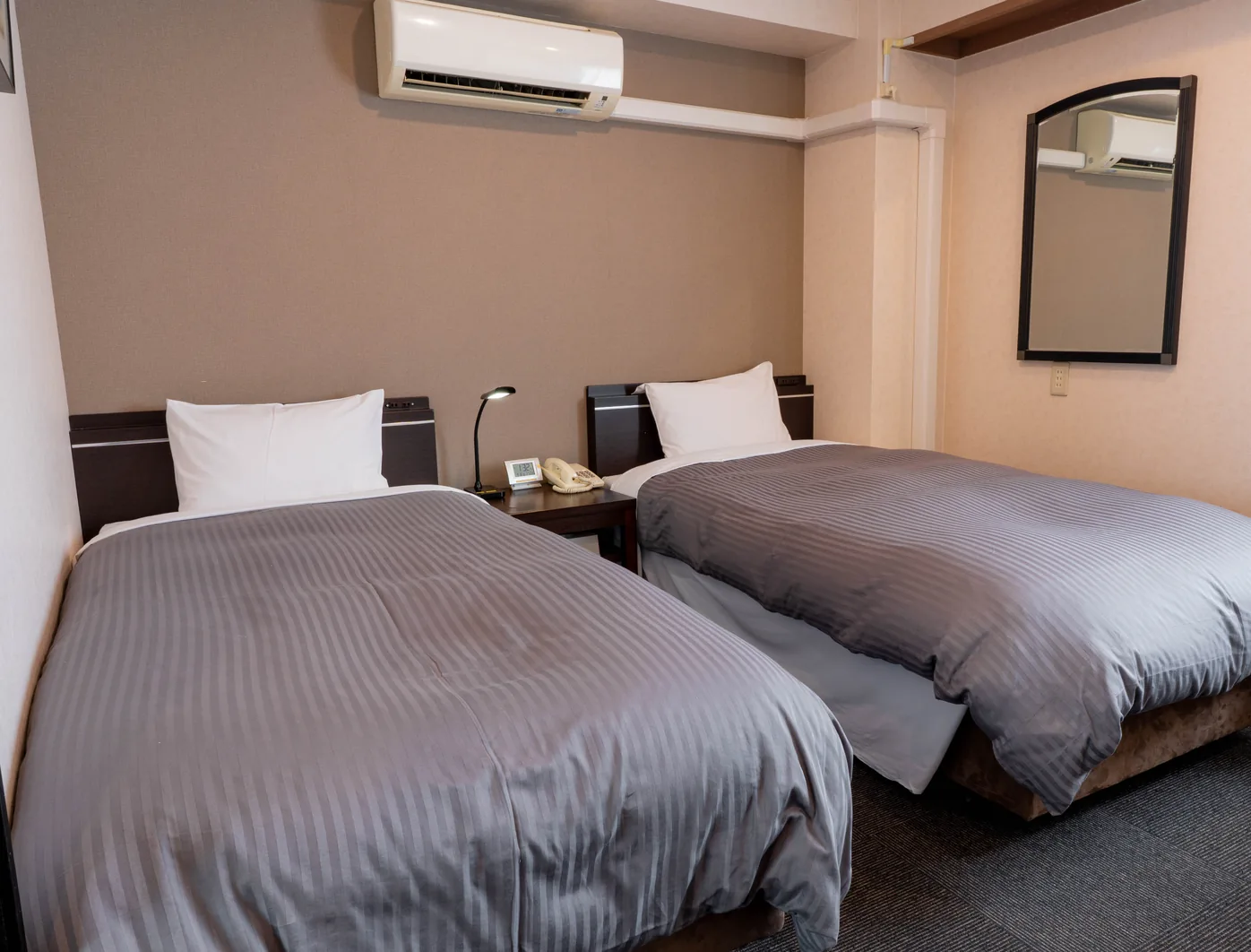 Twin room