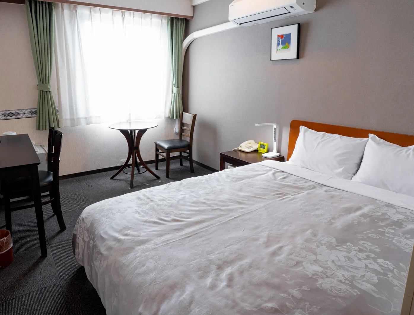 Semi Double room